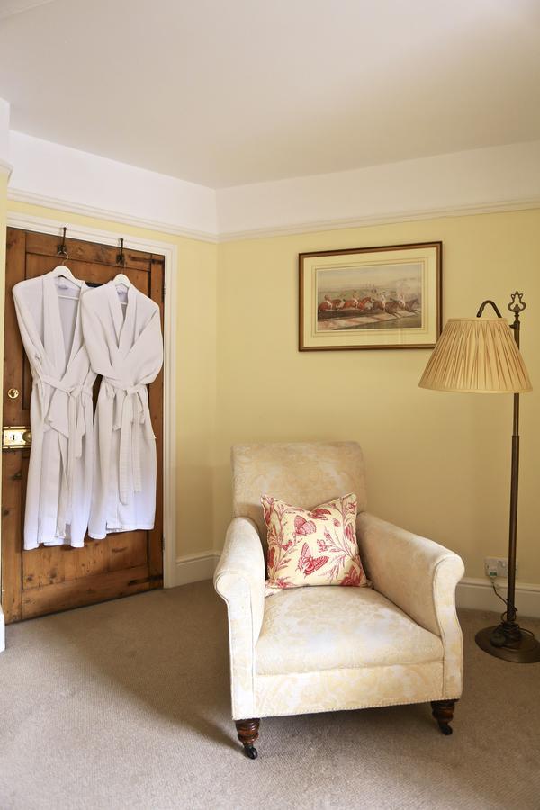 The Library House B&B Ironbridge Eksteriør billede